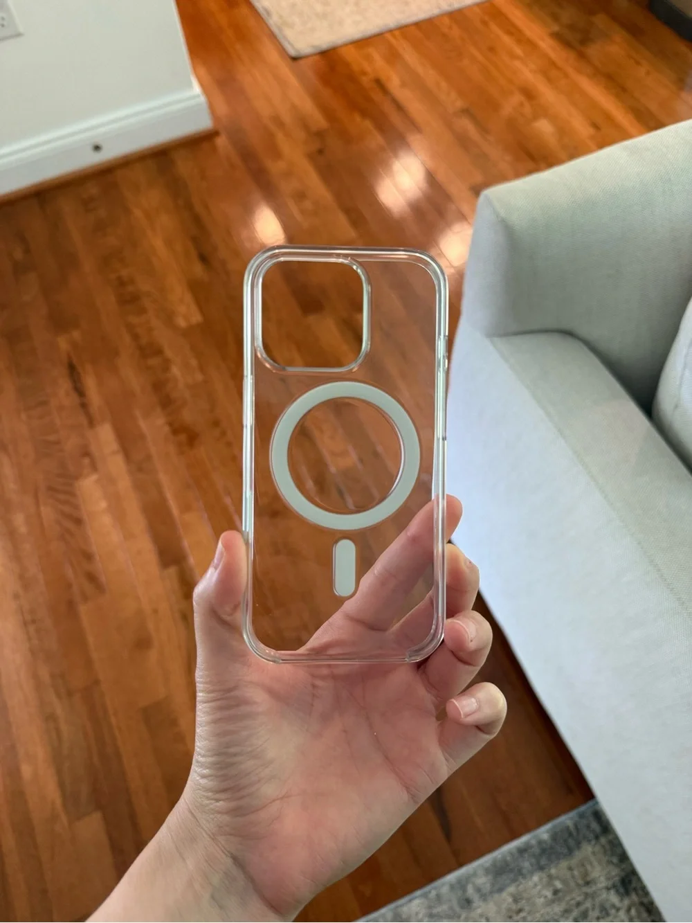 Apple iPhone 16 Pro clear case